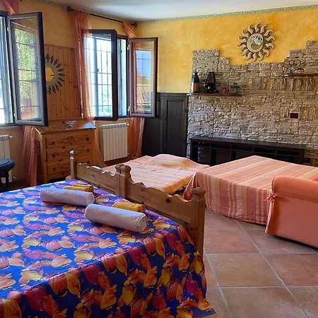 Villamarzia Villa *